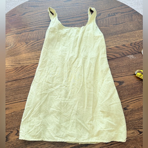 Japra Linen Dress - Picture 1 of 8
